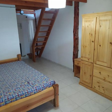 Huellas Hostel Лаго-Пуэло Экстерьер фото